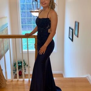 Beautiful navy prom dress
